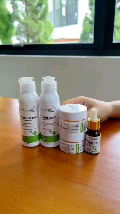 Auramore Total Care Acne Night Cream By Varinutie | Cream Malam Untuk Wajah Berjerawat Dan Bruntus | Lazada Indonesia