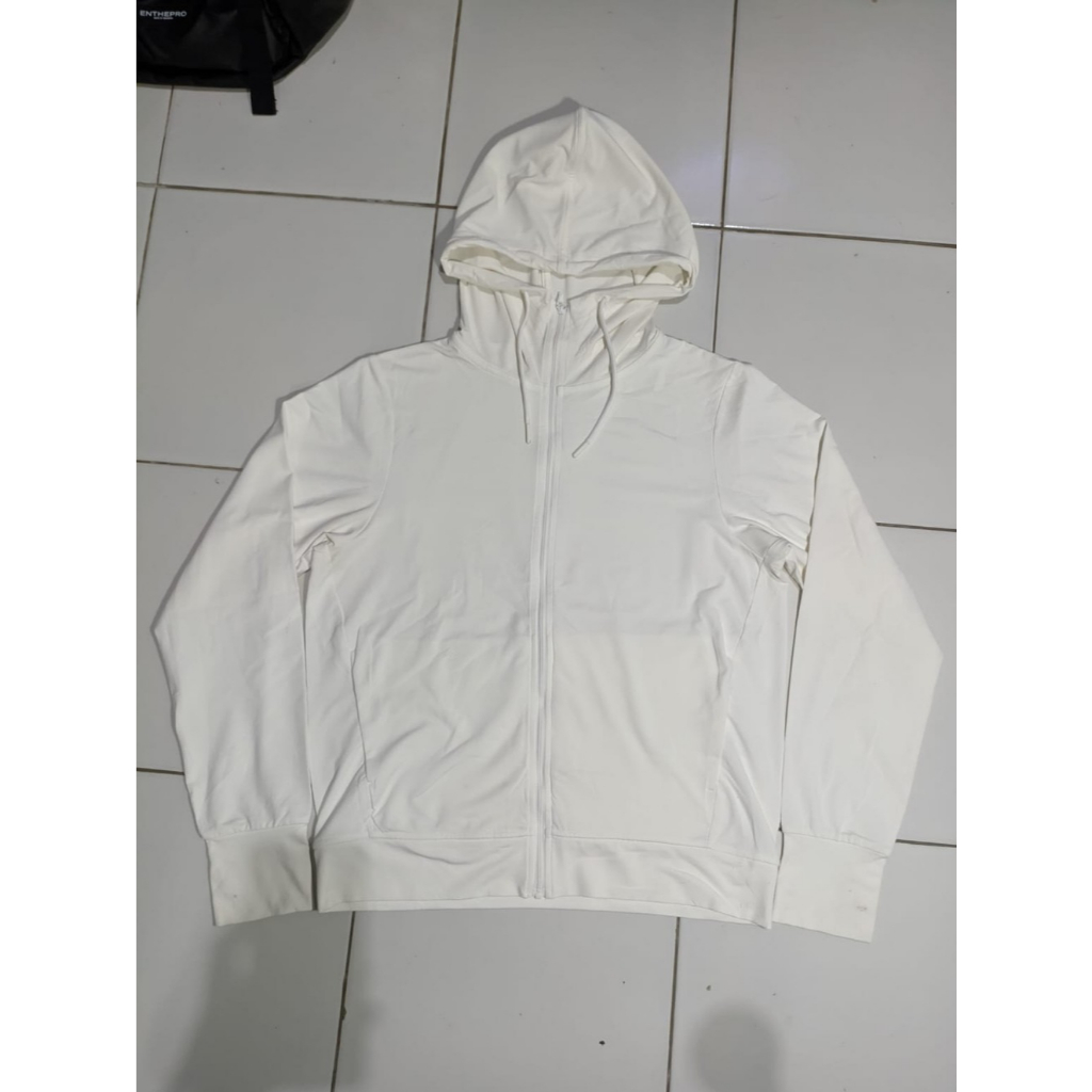 Jual Uniqlo Airism UV Protection Jacket | Shopee Indonesia