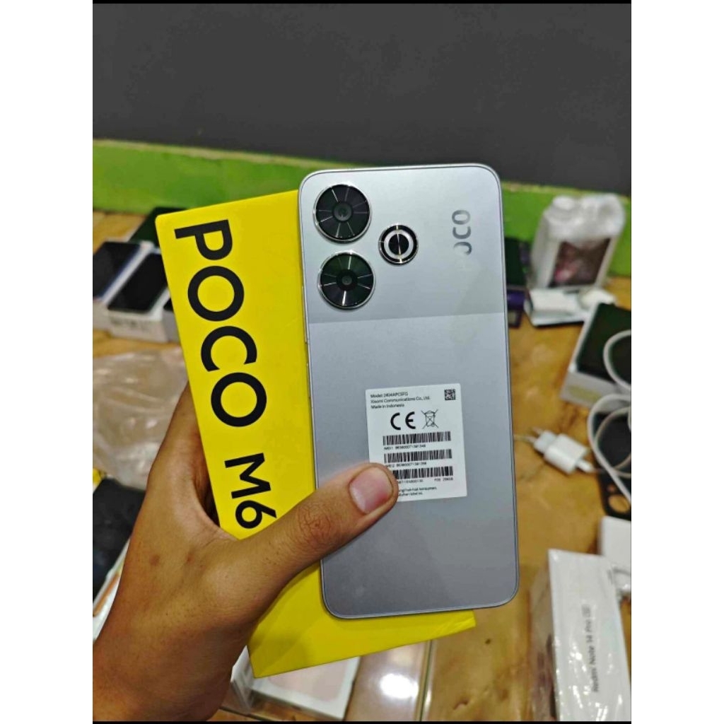 Poco M6