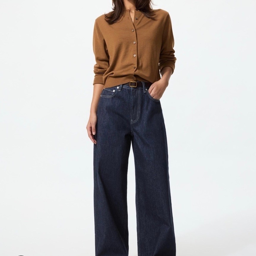 SALE - 20 AGUST UNIQLO Women High Rise Wide Jeans Lebar Tinggi