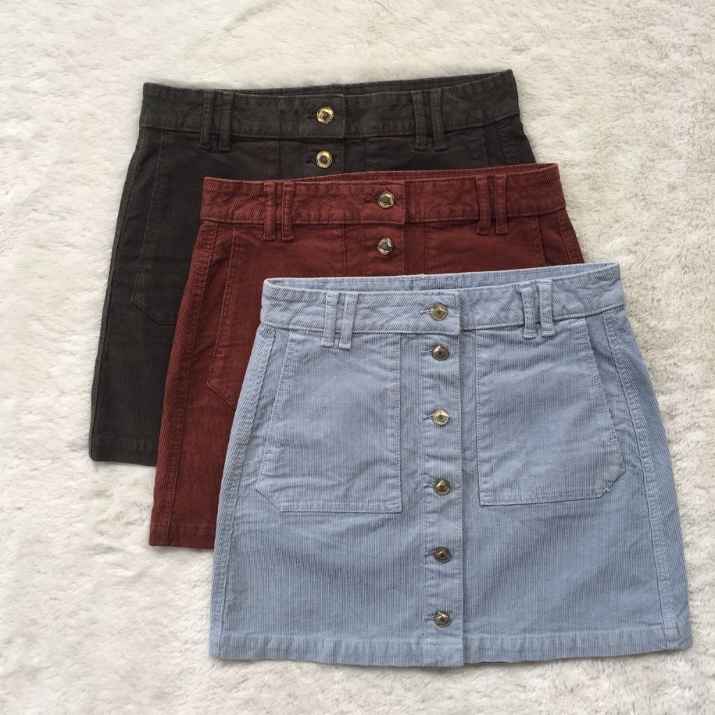 Jual Rok Corduroy mini skirt Stretch sisa export | Shopee Indonesia