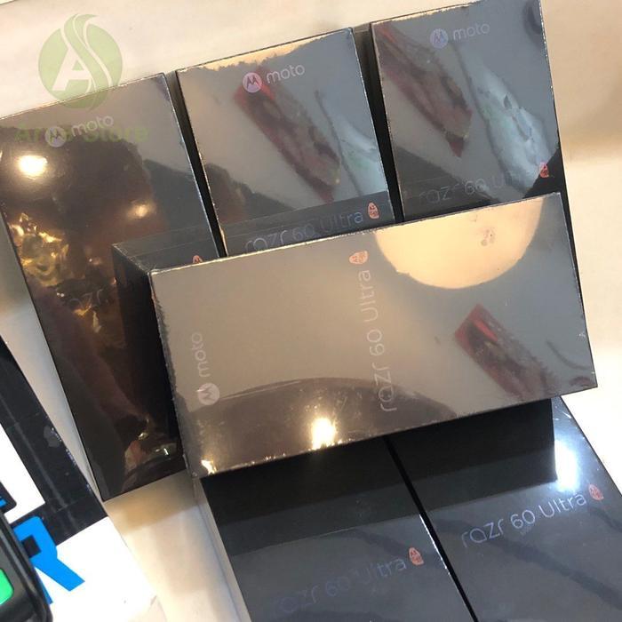 Brand New Motorola RAZR 60 Ultra 5G 256GB Ram 16GB Moto Razr 60 Ultra Snapdragon 8 Elite