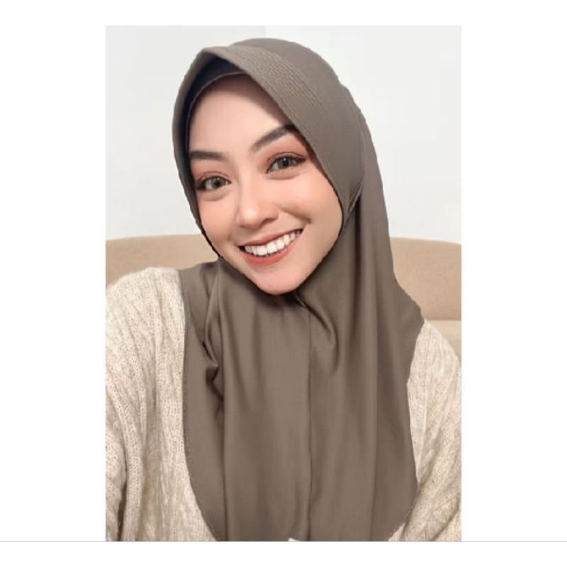 HIJAB BERGO ZHAFIRA Jilbab instan matt Jersey size M