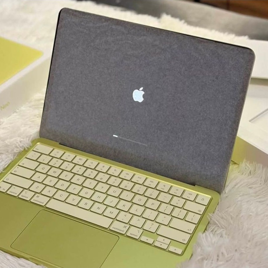 SECOND MACBOOK NEO CITRUS RAM 8 GB SSD 512GB BH 100% GARANSI AKTIF s.d AGUSTUS 2027 IBOX
