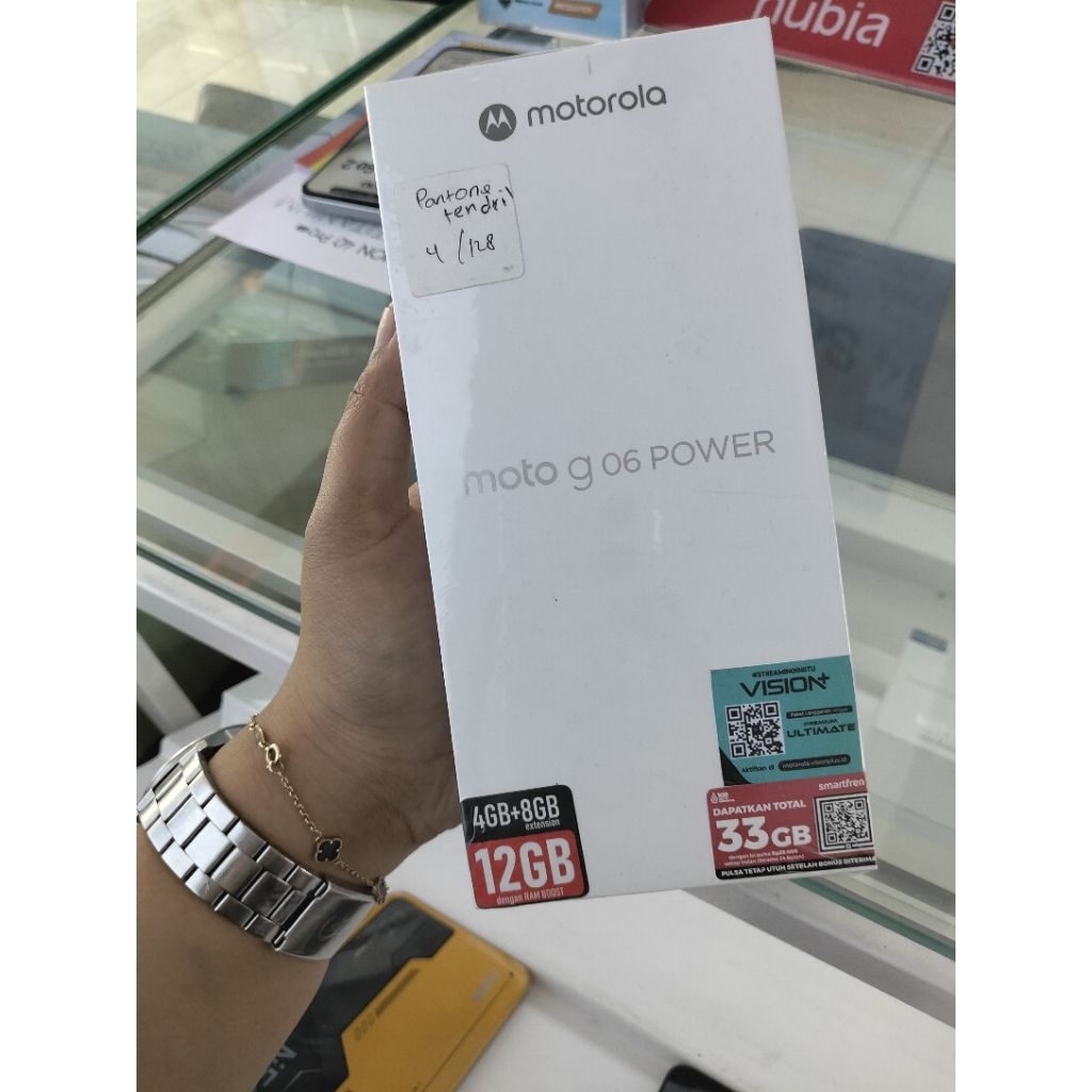 Motorola g06 power baterai 7000mAh garansi resmi 1 tahun dan segel box