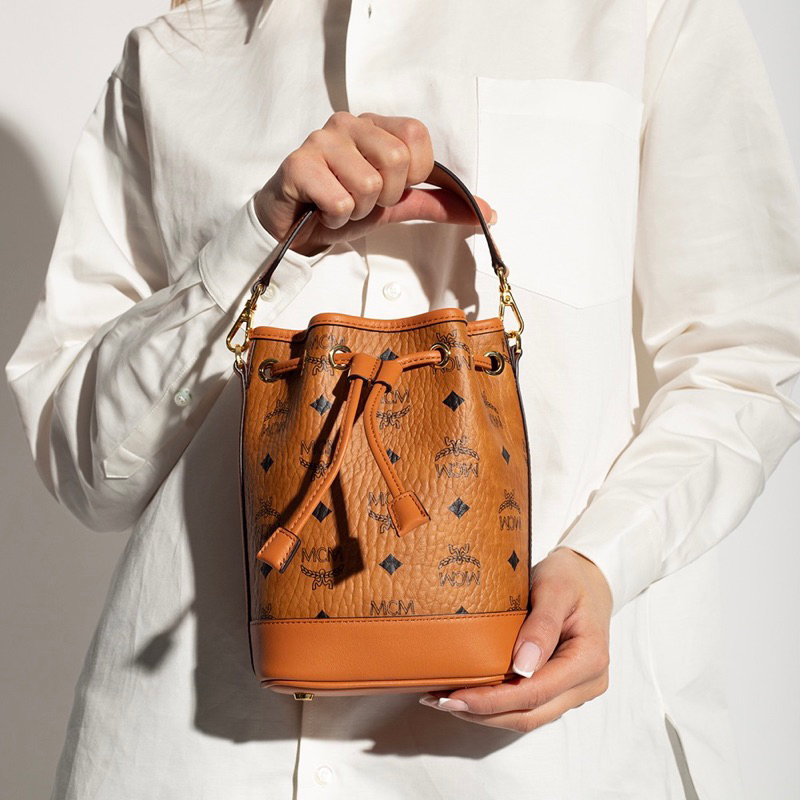Jual Original MCM Mini Dessau Drawstring Bag in Visetos | Shopee Indonesia