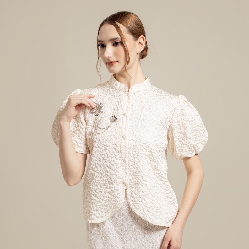 Jual Elara Top Benari – Kebaya Modern Wanita | Kebaya Kondangan Elegan | Baju Kondangan & Baju Wisuda | Atasan Brokat Modern | Shopee Indonesia