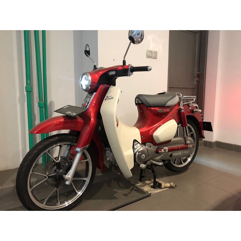 Jual JUAL MOTOR HONDA SUPER CUB C125 (warna merah putih, like new) | Shopee Indonesia
