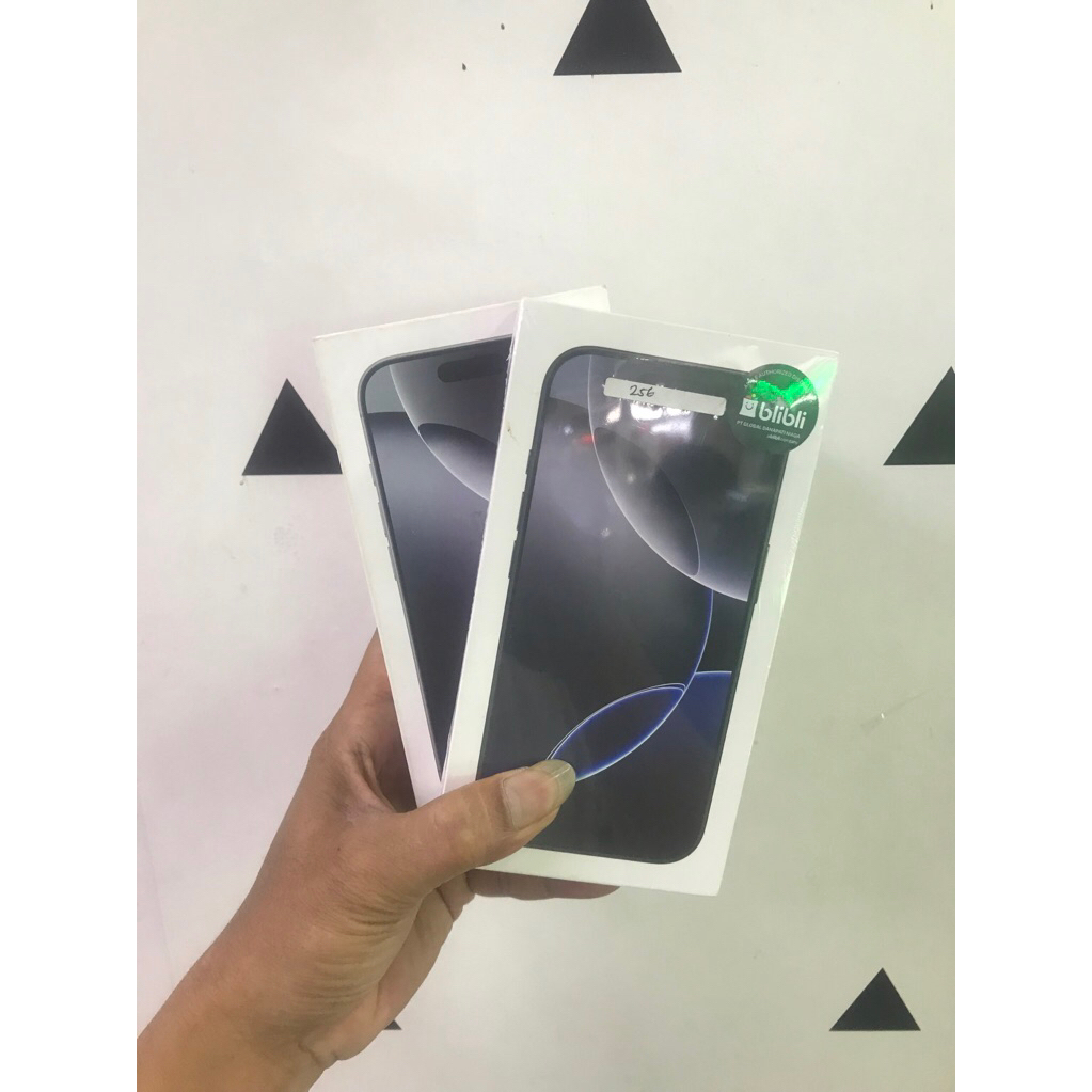 Iphone 16 pro 1 Tera New garansi Ibox