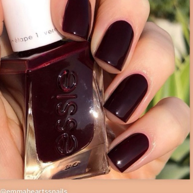 Essie Gel Couture Model Clicks non gel