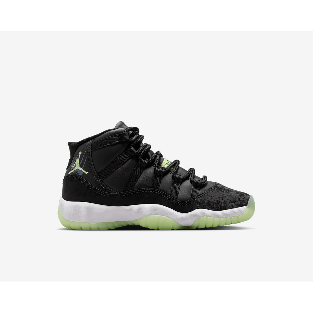 Sepatu Basket Anak Nike Jordan 11 Retro Black Barely Volt Grade School (GS) IB1378-001 Hoops Indonesia