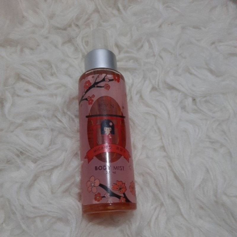parfumed body mist spray michiko 125 ml merk lovana. harga pengiriman keluar wilayah batam.