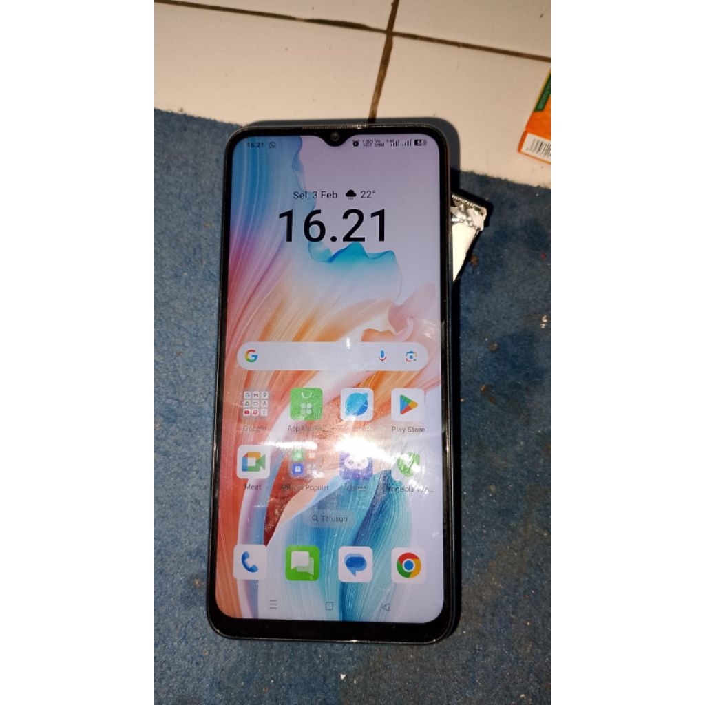 Oppo A18